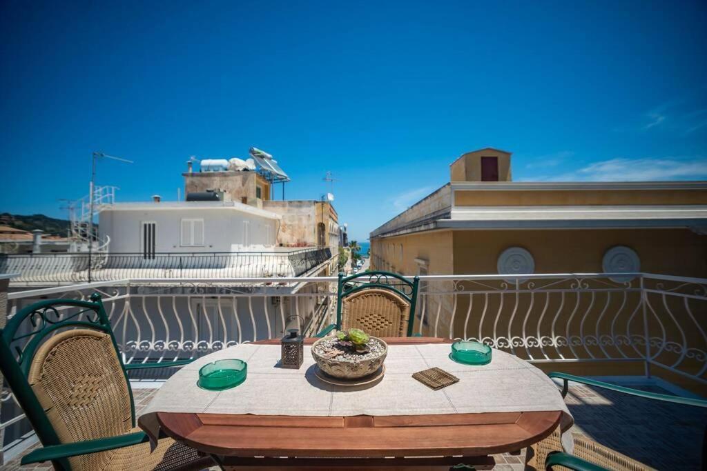 El Sueno De Zante City Center Apartments Esterno foto
